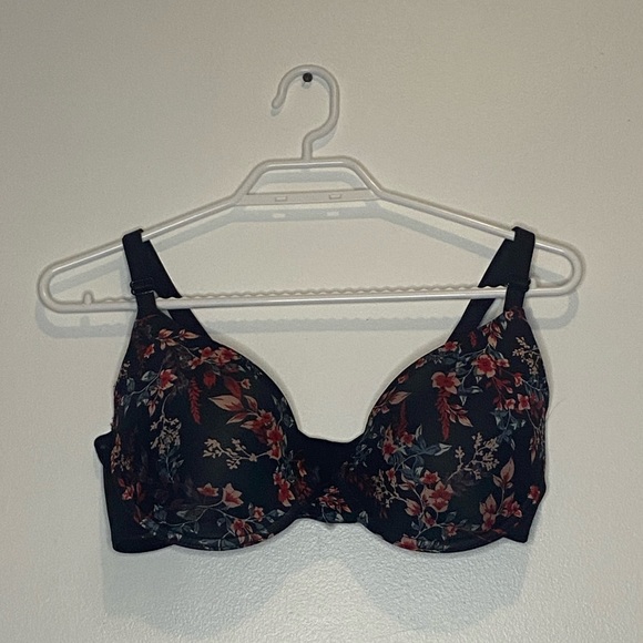 Adrienne Vittadini Black Floral Bra Size 38C - Picture 1 of 3